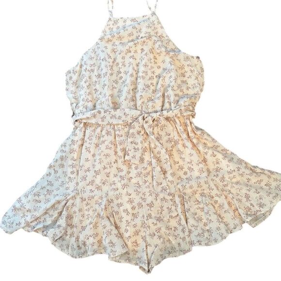She +Sky Pants - She +Sky Women's Floral Romper Sleeveless High Neck Standard Size M Summer